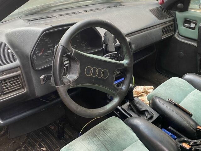 Ауди 100 1983 в Черновцах на Automoto.ua Зеленый Ауди 100, объемом двигателя 2 л и пробегом 500 тыс. км за 850 $, фото 4 на Automoto.ua