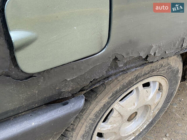 Зеленый Ауди 100, объемом двигателя 2.3 л и пробегом 500 тыс. км за 850 $, фото 5 на Automoto.ua