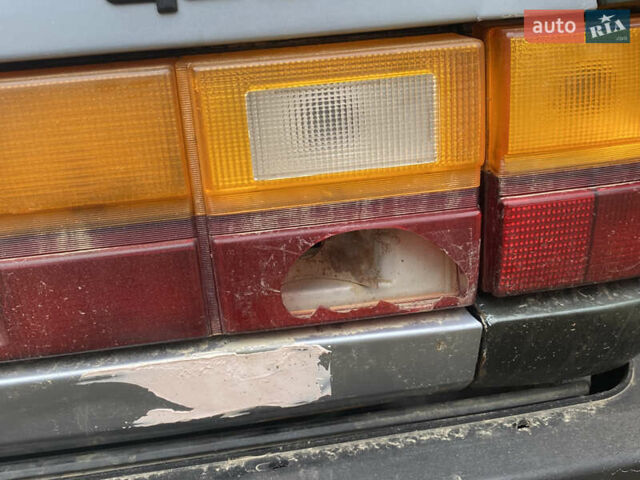 Зеленый Ауди 100, объемом двигателя 2.3 л и пробегом 500 тыс. км за 850 $, фото 7 на Automoto.ua