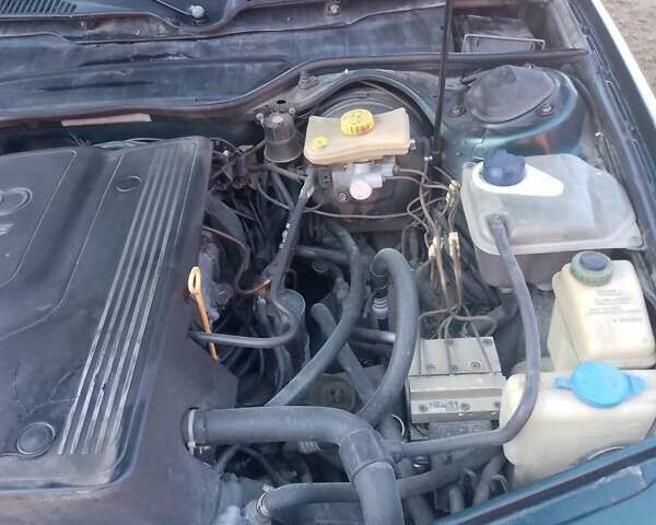 Зелений Ауді 100, об'ємом двигуна 2.46 л та пробігом 365 тис. км за 3650 $, фото 5 на Automoto.ua