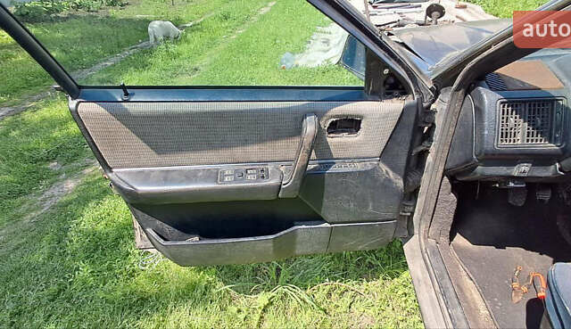 Чорний Ауді 200, об'ємом двигуна 2.23 л та пробігом 341 тис. км за 900 $, фото 6 на Automoto.ua