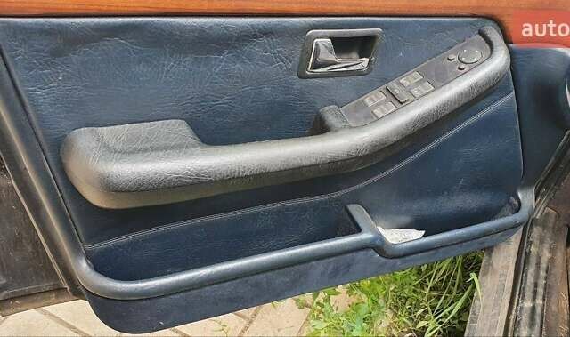 Чорний Ауді 200, об'ємом двигуна 2.23 л та пробігом 293 тис. км за 2500 $, фото 4 на Automoto.ua