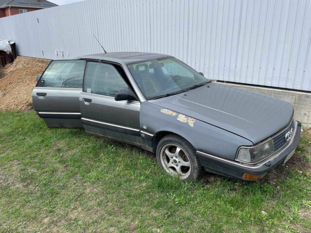 Серый Ауди 200, объемом двигателя 2.2 л и пробегом 300 тыс. км за 1000 $, фото 3 на Automoto.ua