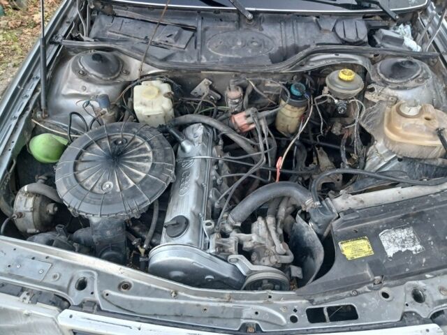 Серый Ауди 200, объемом двигателя 2 л и пробегом 10 тыс. км за 1550 $, фото 2 на Automoto.ua