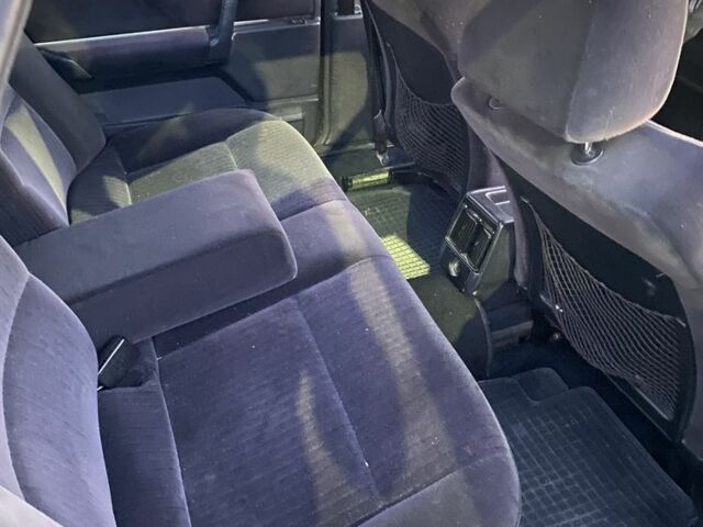 Синий Ауди 200, объемом двигателя 2.2 л и пробегом 400 тыс. км за 2200 $, фото 8 на Automoto.ua