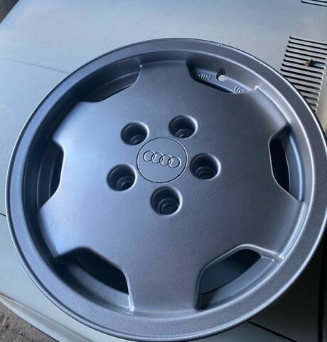 Синий Ауди 200, объемом двигателя 2.2 л и пробегом 400 тыс. км за 2200 $, фото 9 на Automoto.ua