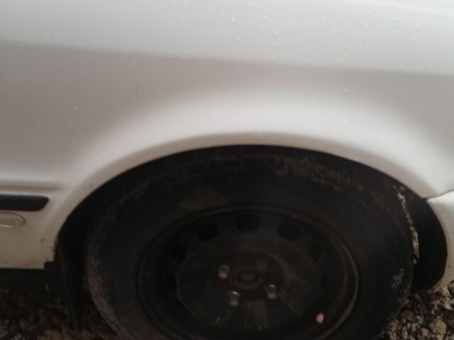 Білий Ауді 80, об'ємом двигуна 2 л та пробігом 300 тис. км за 2580 $, фото 7 на Automoto.ua