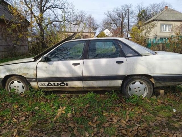 Белый Ауди 80, объемом двигателя 1.8 л и пробегом 120 тыс. км за 144 $, фото 1 на Automoto.ua