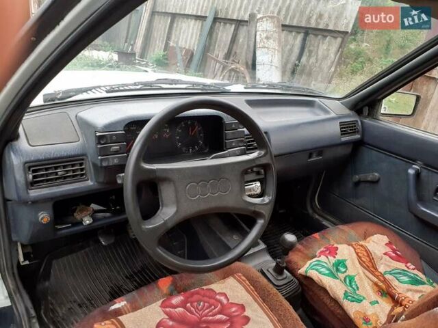 Белый Ауди 80, объемом двигателя 1.6 л и пробегом 524 тыс. км за 1100 $, фото 5 на Automoto.ua