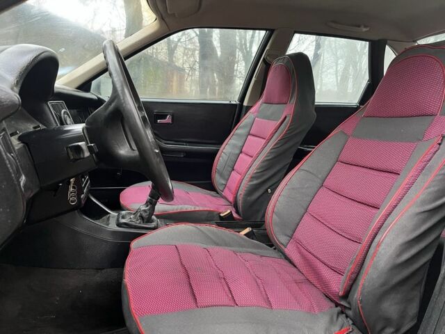 Белый Ауди 80, объемом двигателя 1.6 л и пробегом 300 тыс. км за 1100 $, фото 10 на Automoto.ua