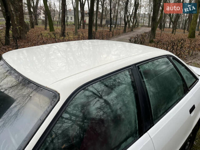 Белый Ауди 80, объемом двигателя 1.6 л и пробегом 300 тыс. км за 1100 $, фото 9 на Automoto.ua