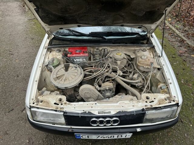 Белый Ауди 80, объемом двигателя 1.6 л и пробегом 300 тыс. км за 1100 $, фото 14 на Automoto.ua