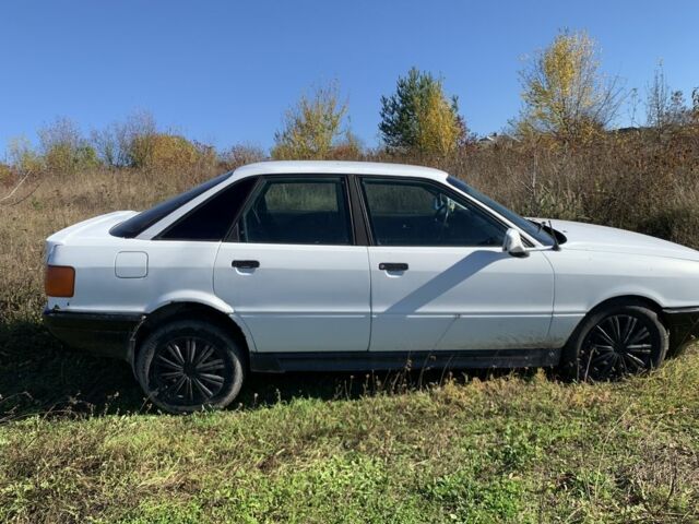 Білий Ауді 80, об'ємом двигуна 1.8 л та пробігом 270 тис. км за 1000 $, фото 4 на Automoto.ua