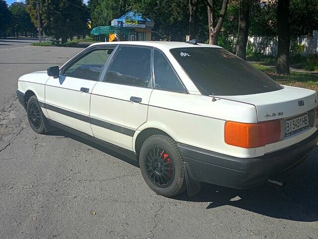 Белый Ауди 80, объемом двигателя 1.8 л и пробегом 0 тыс. км за 1850 $, фото 2 на Automoto.ua