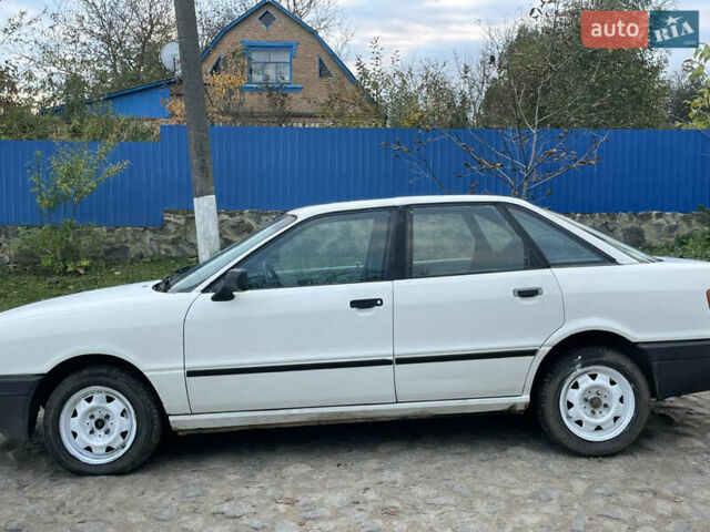 Белый Ауди 80, объемом двигателя 1.78 л и пробегом 600 тыс. км за 1050 $, фото 3 на Automoto.ua