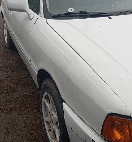 Білий Ауді 80, об'ємом двигуна 2 л та пробігом 866 тис. км за 900 $, фото 2 на Automoto.ua