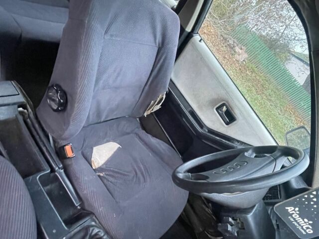 Белый Ауди 80, объемом двигателя 1.8 л и пробегом 600 тыс. км за 1050 $, фото 9 на Automoto.ua