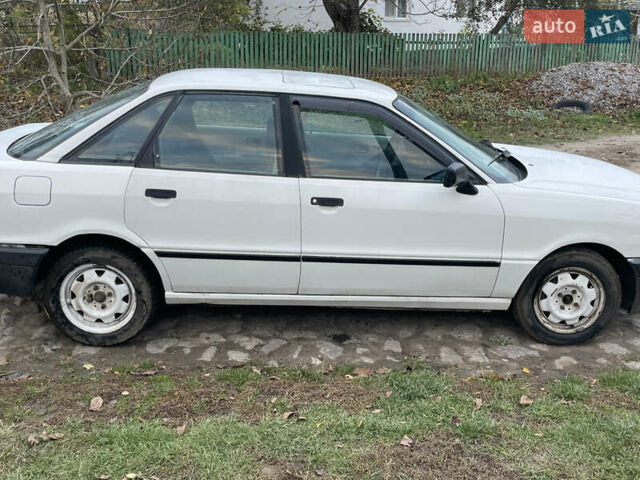 Белый Ауди 80, объемом двигателя 1.78 л и пробегом 600 тыс. км за 1050 $, фото 5 на Automoto.ua