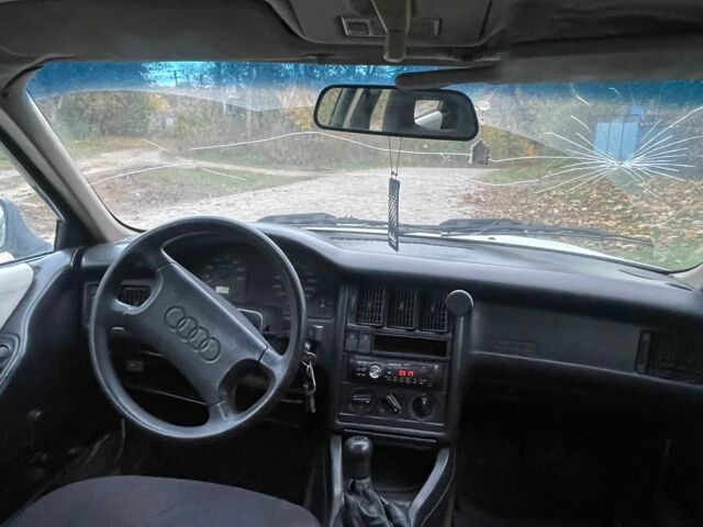 Белый Ауди 80, объемом двигателя 1.8 л и пробегом 600 тыс. км за 1050 $, фото 6 на Automoto.ua