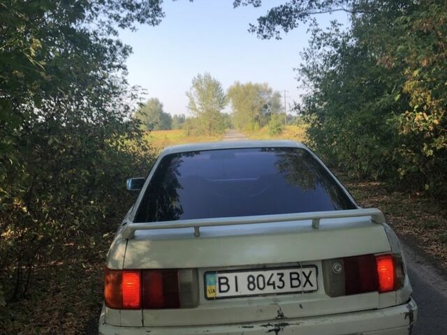 Белый Ауди 80, объемом двигателя 1.8 л и пробегом 3 тыс. км за 474 $, фото 2 на Automoto.ua