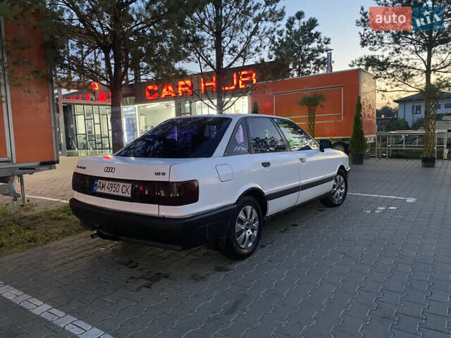 Білий Ауді 80, об'ємом двигуна 1.8 л та пробігом 300 тис. км за 1750 $, фото 9 на Automoto.ua