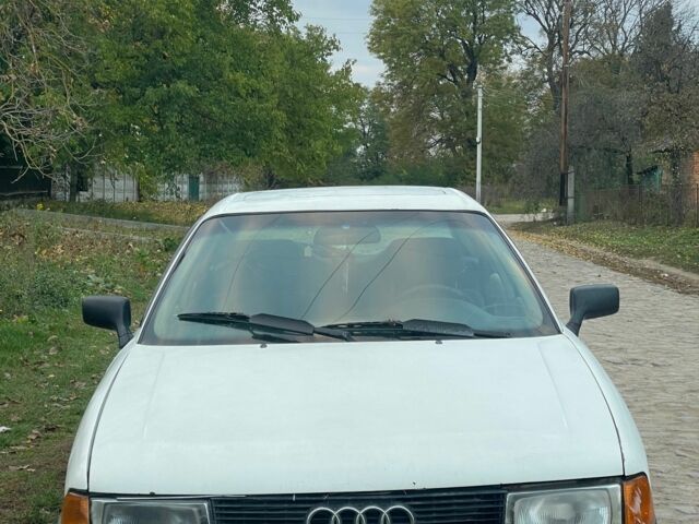 Белый Ауди 80, объемом двигателя 1.8 л и пробегом 600 тыс. км за 1050 $, фото 2 на Automoto.ua