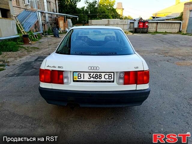 Белый Ауди 80, объемом двигателя 1.8 л и пробегом 0 тыс. км за 1800 $, фото 1 на Automoto.ua