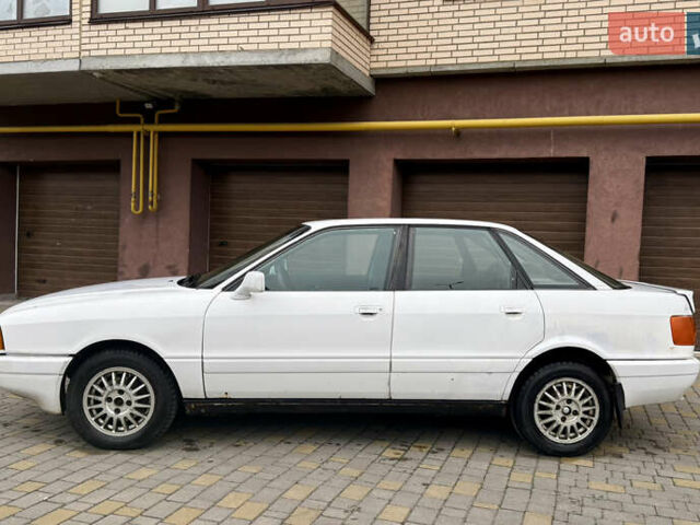 Белый Ауди 80, объемом двигателя 1.78 л и пробегом 418 тыс. км за 1750 $, фото 6 на Automoto.ua