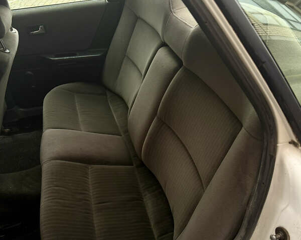 Белый Ауди 80, объемом двигателя 1.78 л и пробегом 418 тыс. км за 1750 $, фото 23 на Automoto.ua