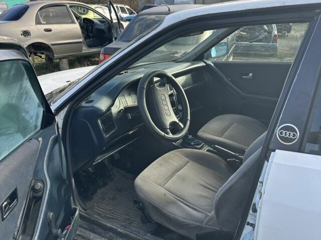 Білий Ауді 80, об'ємом двигуна 0 л та пробігом 200 тис. км за 1000 $, фото 3 на Automoto.ua