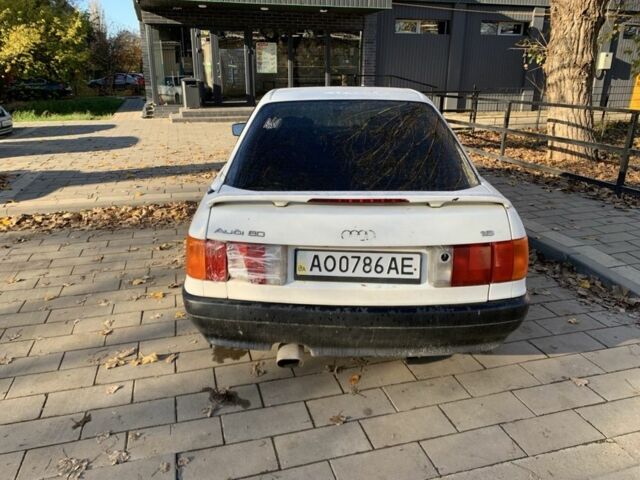 Белый Ауди 80, объемом двигателя 0 л и пробегом 300 тыс. км за 650 $, фото 2 на Automoto.ua