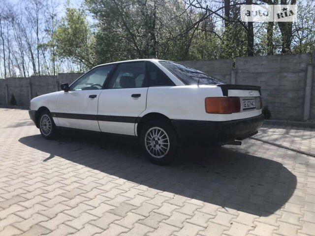 Білий Ауді 80, об'ємом двигуна 1.8 л та пробігом 304 тис. км за 1450 $, фото 3 на Automoto.ua