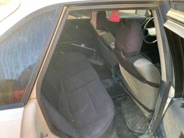 Белый Ауди 80, объемом двигателя 0 л и пробегом 300 тыс. км за 650 $, фото 5 на Automoto.ua