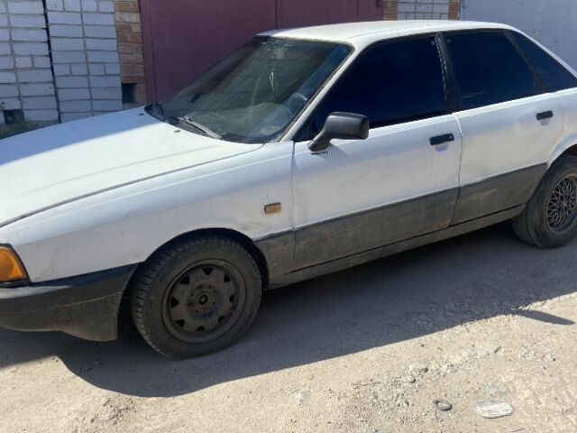 Белый Ауди 80, объемом двигателя 0 л и пробегом 3 тыс. км за 953 $, фото 7 на Automoto.ua