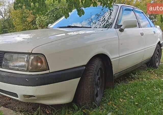 Білий Ауді 80, об'ємом двигуна 1.98 л та пробігом 326 тис. км за 1100 $, фото 4 на Automoto.ua