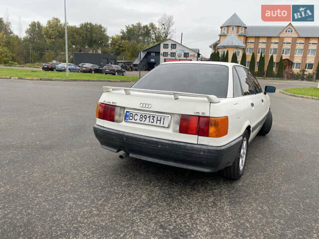 Белый Ауди 80, объемом двигателя 1.8 л и пробегом 368 тыс. км за 1999 $, фото 3 на Automoto.ua