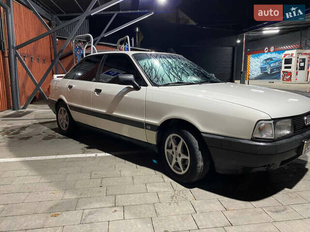 Белый Ауди 80, объемом двигателя 1.8 л и пробегом 368 тыс. км за 1999 $, фото 8 на Automoto.ua