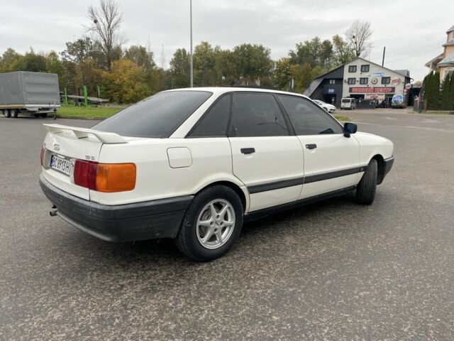 Белый Ауди 80, объемом двигателя 1.8 л и пробегом 369 тыс. км за 1999 $, фото 2 на Automoto.ua