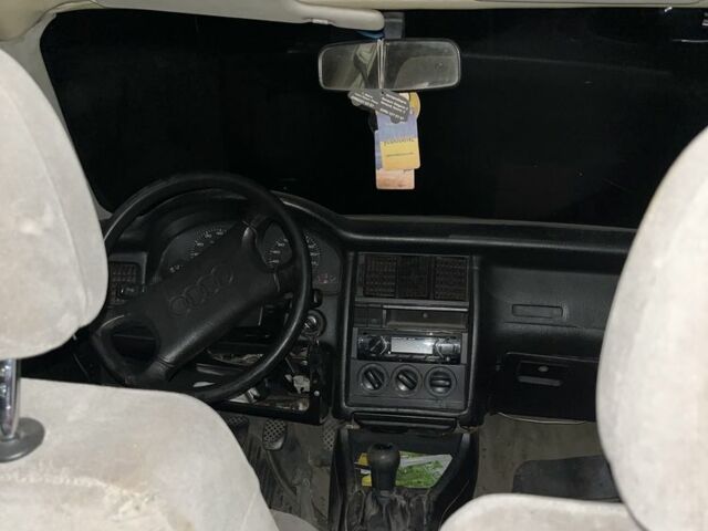 Белый Ауди 80, объемом двигателя 1.8 л и пробегом 3 тыс. км за 1250 $, фото 2 на Automoto.ua