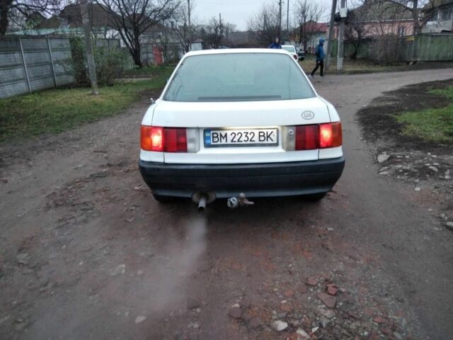 Білий Ауді 80, об'ємом двигуна 1.8 л та пробігом 200 тис. км за 1162 $, фото 2 на Automoto.ua