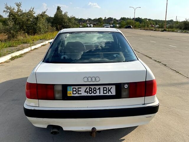 Белый Ауди 80, объемом двигателя 2 л и пробегом 11 тыс. км за 2700 $, фото 2 на Automoto.ua