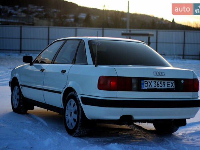 Белый Ауди 80, объемом двигателя 1.98 л и пробегом 310 тыс. км за 2650 $, фото 5 на Automoto.ua