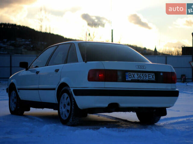 Белый Ауди 80, объемом двигателя 1.98 л и пробегом 310 тыс. км за 2650 $, фото 4 на Automoto.ua