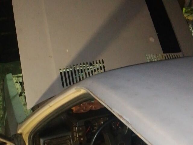 Бежевый Ауди 80, объемом двигателя 1.6 л и пробегом 1 тыс. км за 850 $, фото 5 на Automoto.ua