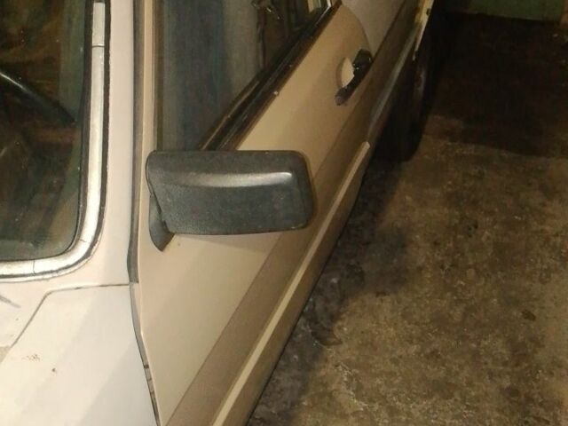 Бежевый Ауди 80, объемом двигателя 1.6 л и пробегом 1 тыс. км за 850 $, фото 1 на Automoto.ua