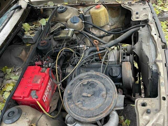 Бежевый Ауди 80, объемом двигателя 1.6 л и пробегом 490 тыс. км за 600 $, фото 11 на Automoto.ua