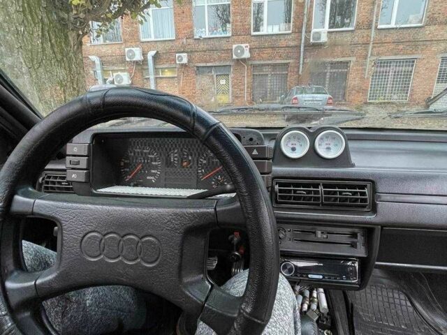 Бежевый Ауди 80, объемом двигателя 1.6 л и пробегом 490 тыс. км за 600 $, фото 8 на Automoto.ua