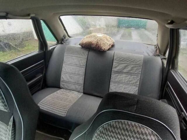 Бежевый Ауди 80, объемом двигателя 1.6 л и пробегом 490 тыс. км за 600 $, фото 12 на Automoto.ua