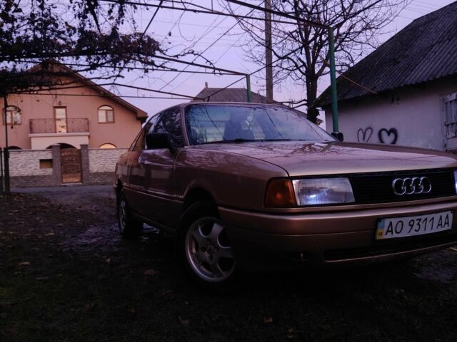 Бежевый Ауди 80, объемом двигателя 1.8 л и пробегом 1 тыс. км за 1500 $, фото 2 на Automoto.ua