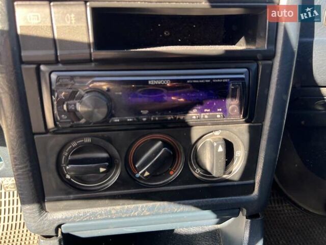 Бежевый Ауди 80, объемом двигателя 1.8 л и пробегом 409 тыс. км за 1499 $, фото 16 на Automoto.ua